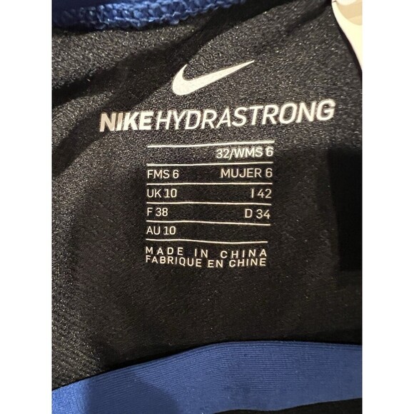 Nike HydraStrong Solid Fastback One Piece Swimsuit Size 6 - Picture 4 of 7
